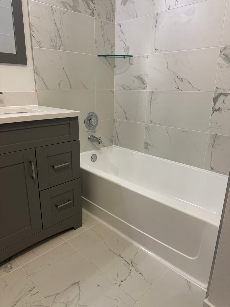 bathroom-remodel-palatine-il-bathtub-installation